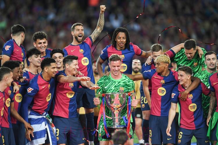 每体:特狮与吉罗纳已达成全面共识,预计本周内能敲定转会 每体:特狮与吉罗纳已达成全面共识,预计本周内能敲定转会